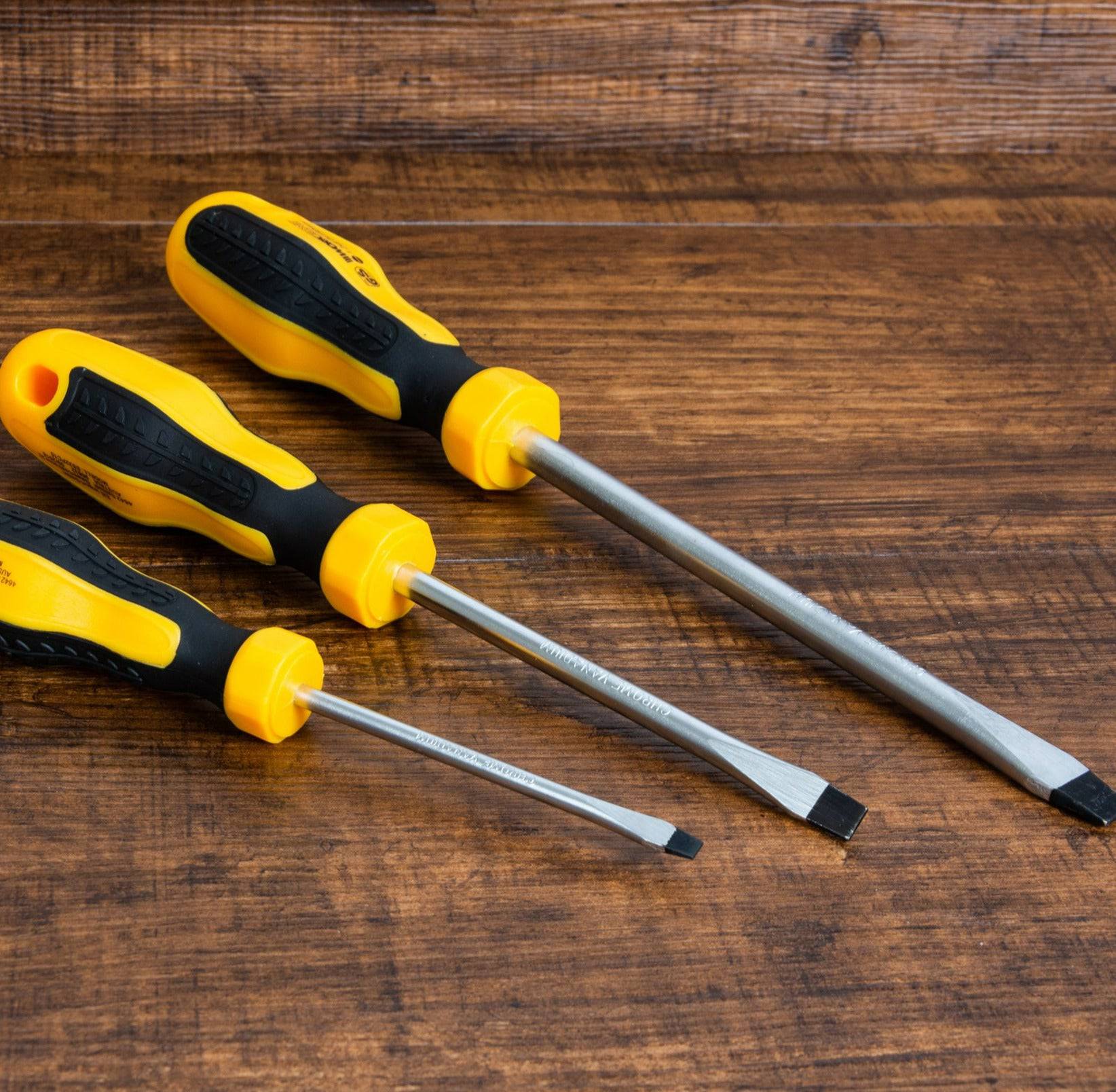 32 Piece Screwdriver with Case - TuuLKIT - Image 4